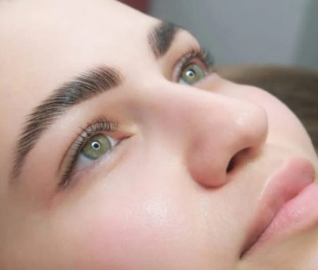 Brow Lamination & Tint